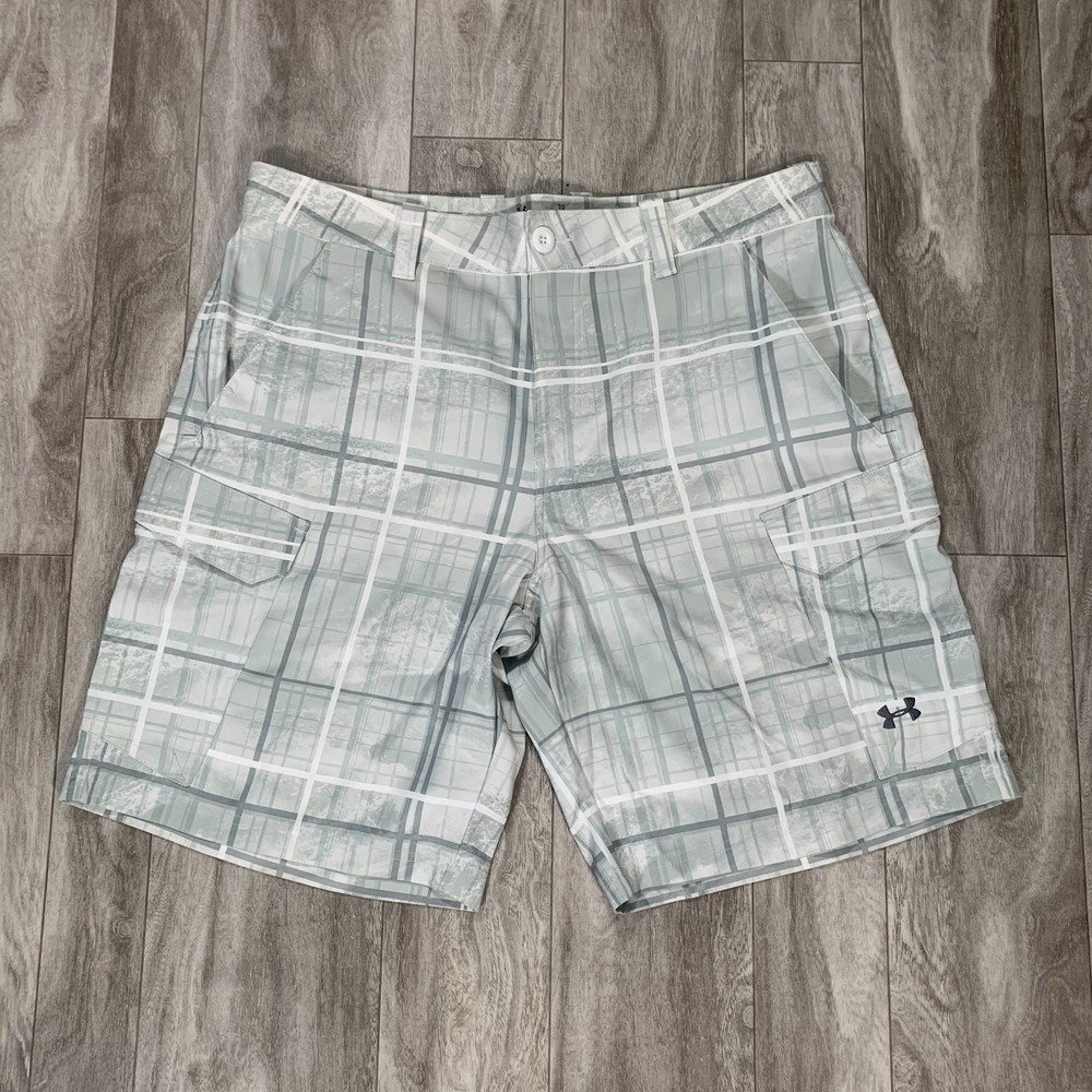 Under Armour Shorts Mens 38 Gray Striped Chino Golf Performance Flat Front